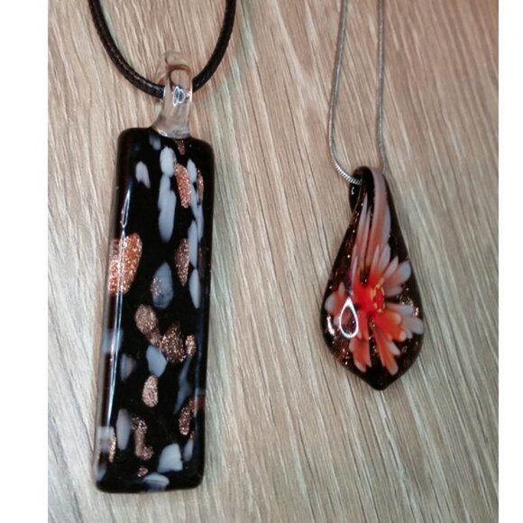 BUNDLE lot 2 Foil Art Glass Pendant Necklaces - Picture 2 of 5